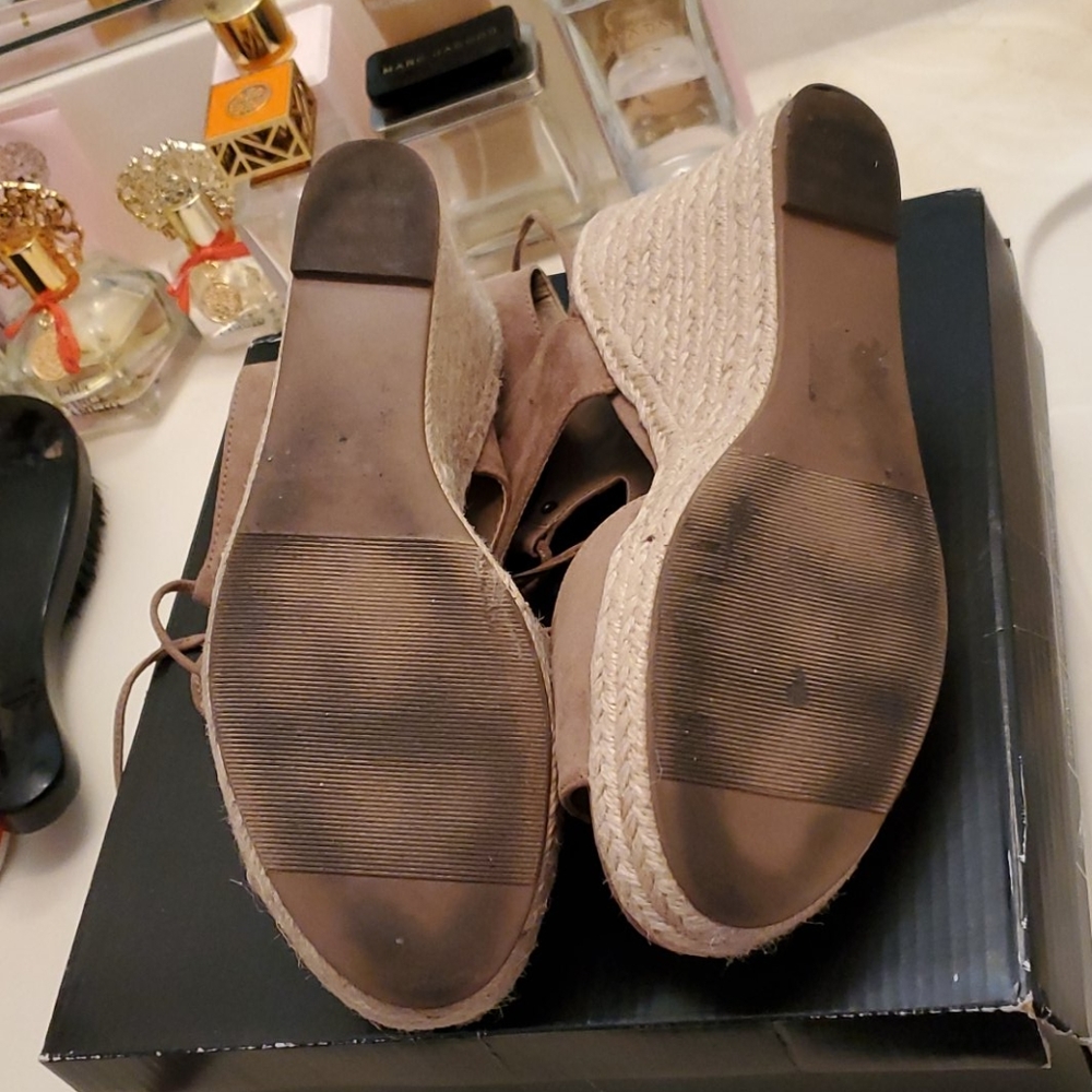 Wedges - Picture 4 of 7